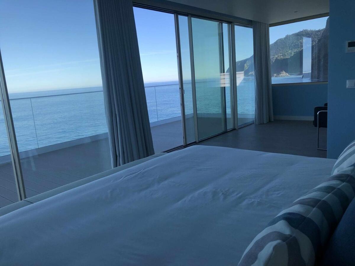 Вилла Casa Del Mar- Wonderfull Sea Views & Swimming Pool Понта-Делгада Экстерьер фото
