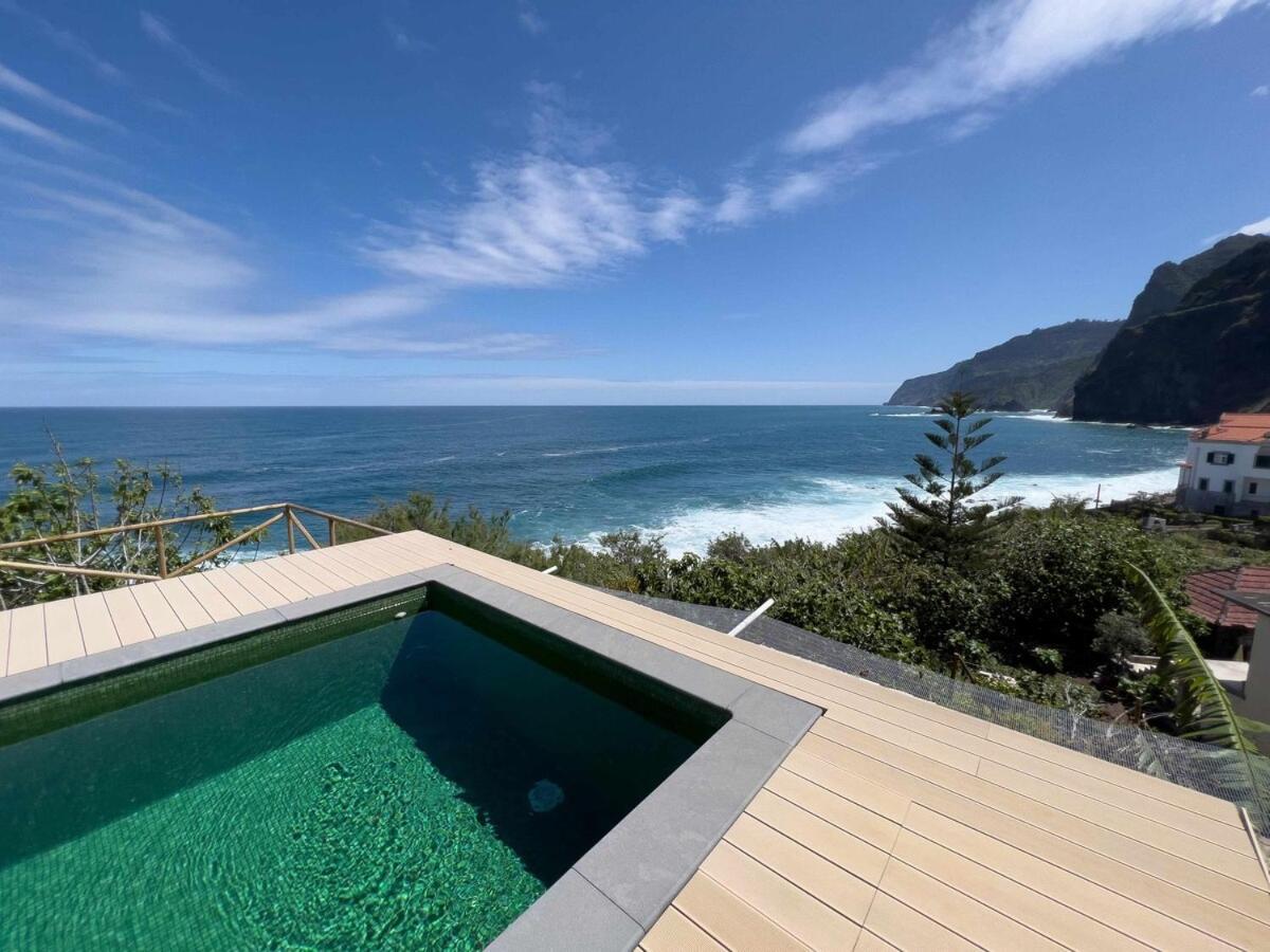 Вилла Casa Del Mar- Wonderfull Sea Views & Swimming Pool Понта-Делгада Экстерьер фото